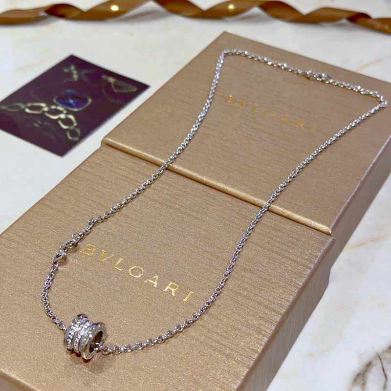 Bvlgari necklace 12yxx122